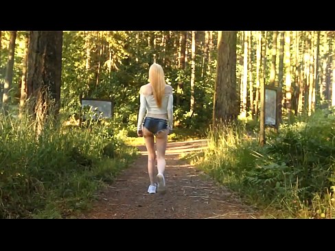 ❤️ Krásná žena se pohybuje pomalu, ne nahé video ❤️❌ Sex video u cs.sexindrag.ru ️❤