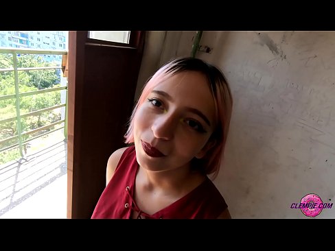 ❤️ Studentka smyslně kouří cizince ve vnitrozemí - sperma na tváři ❤️❌ Sex video u cs.sexindrag.ru ️❤